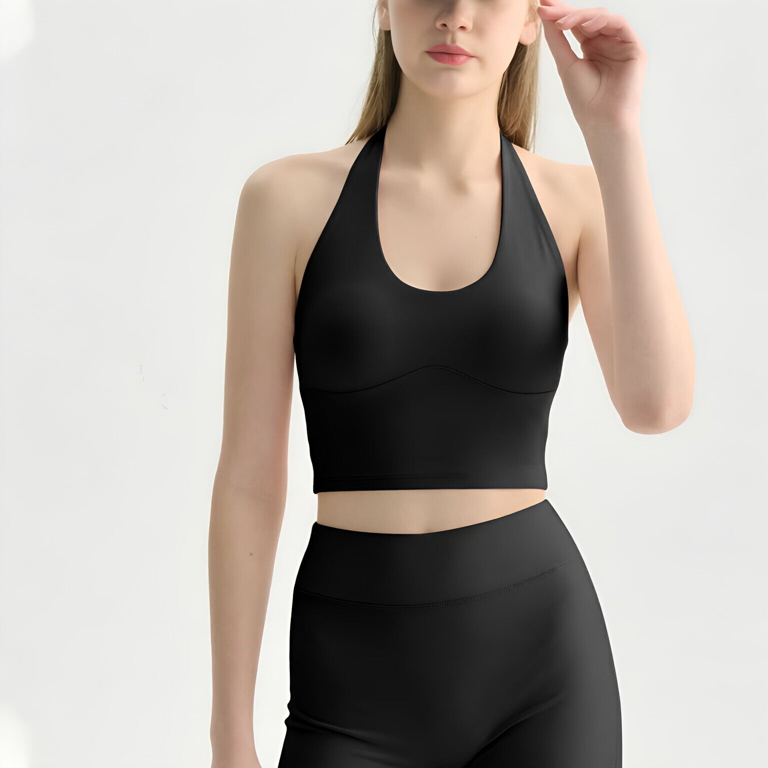 Collarless Breathable Sports Bra With Fixed Cups And Padded Cups