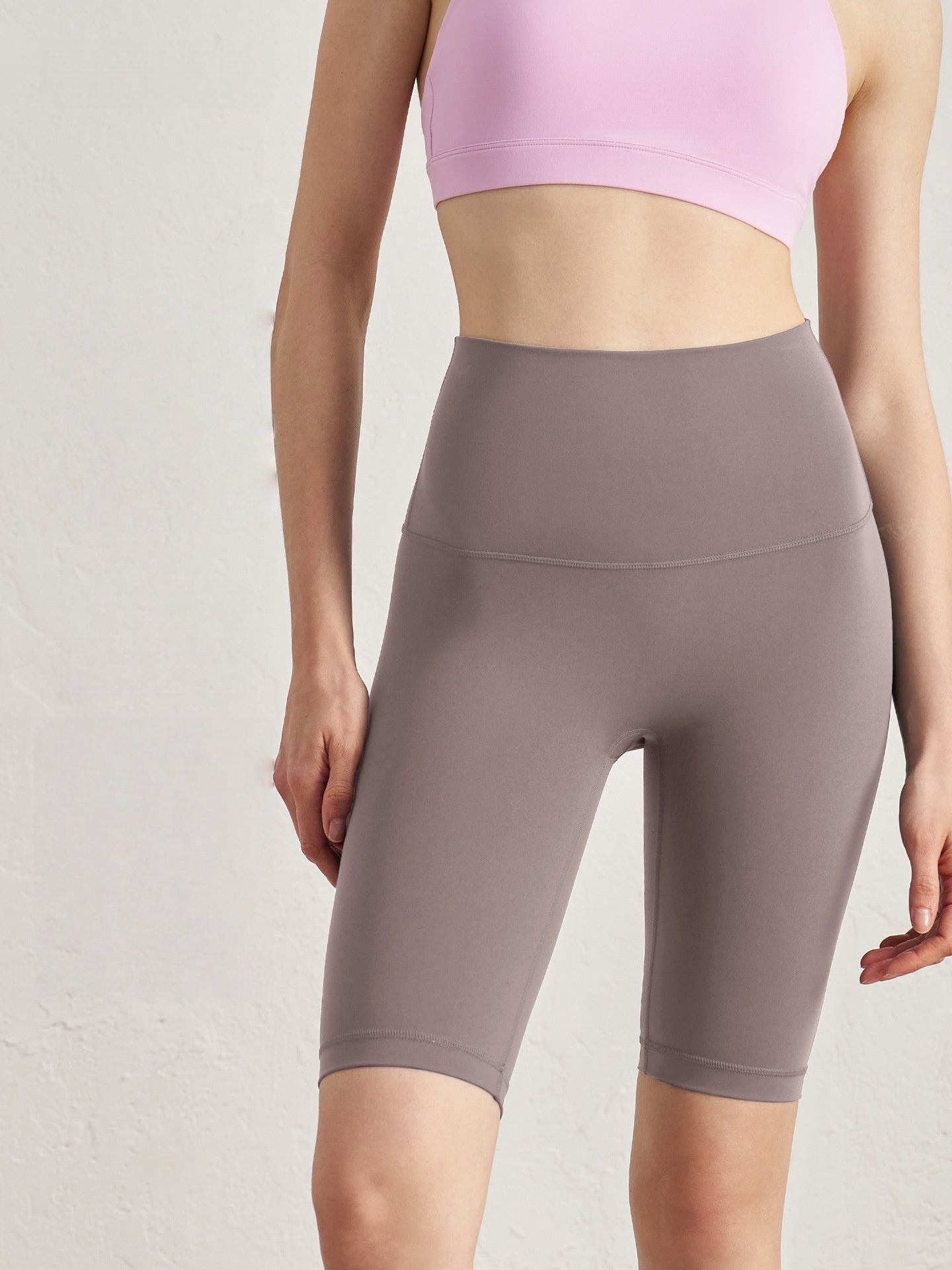 NULS Seamless High Waist Shorts Peach Lift No Front Seam 5" Gym