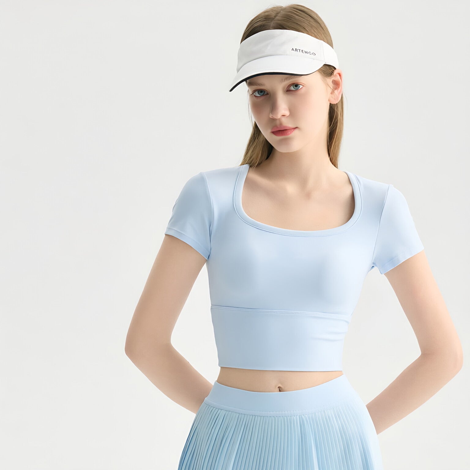 Square Neck Yoga Top Padded Bra Face Slimming Pilates