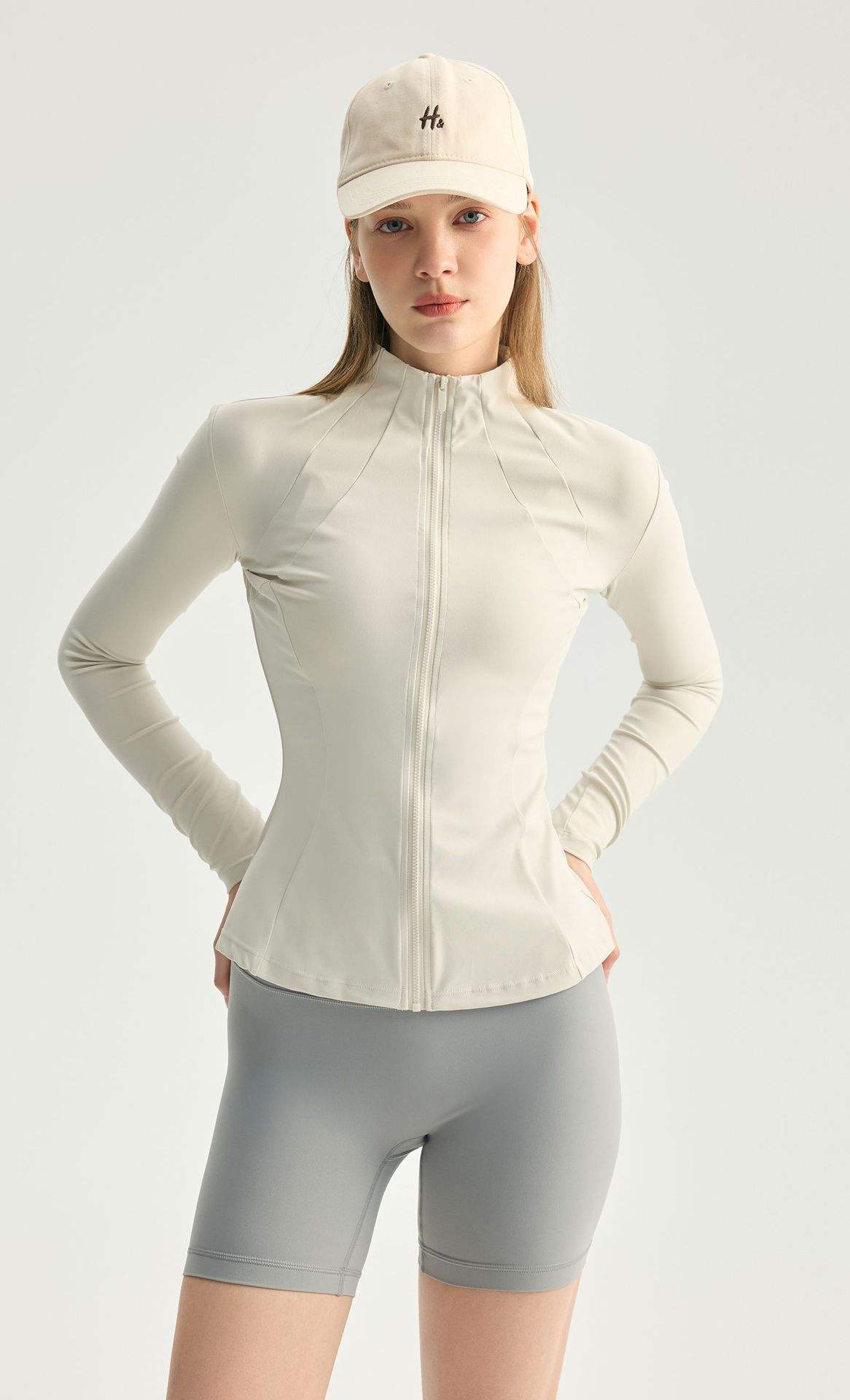 Wholesale Paneled Yoga Jacket Women Long Sleeve Color Block Flattering Fit Running Training Top