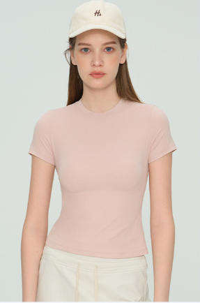 Wholesale Trendy Essential Yoga Top Women Snatched Fit Cropped Short Sleeve Figure Flattering Tee