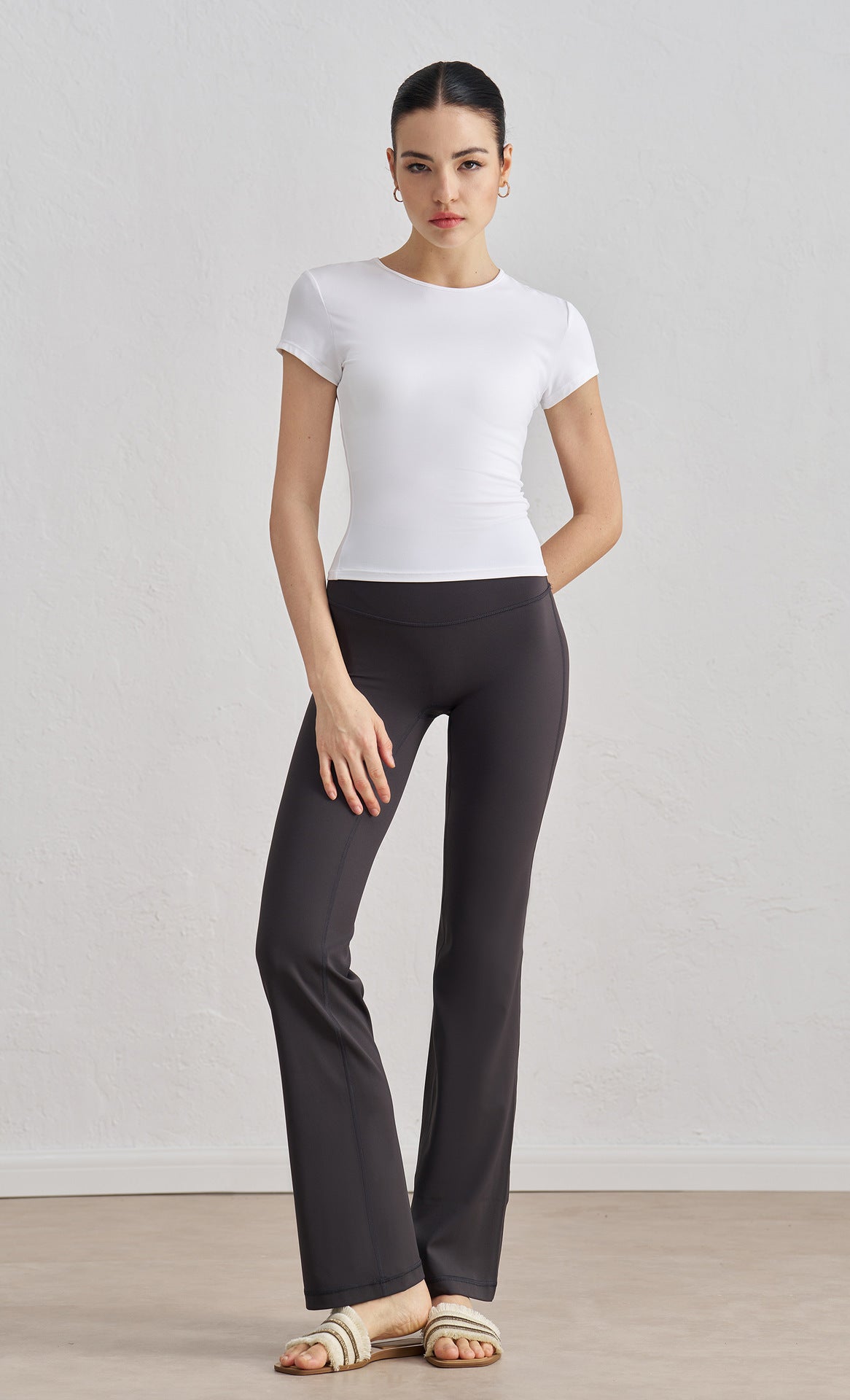 Women Barely There Yoga T-Shirt Fitted Waist Slimming Casual Top