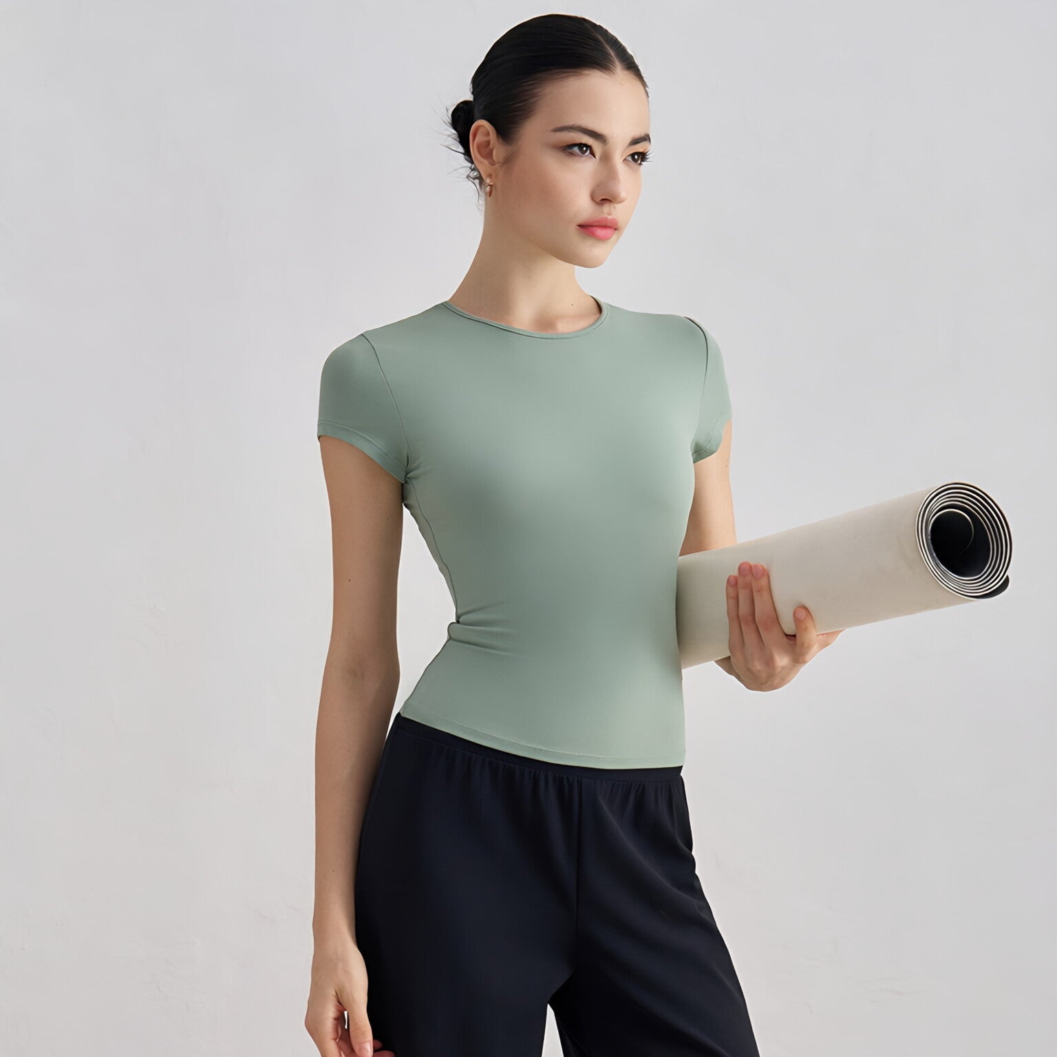 Women Barely There Yoga T-Shirt Fitted Waist Slimming Casual Top