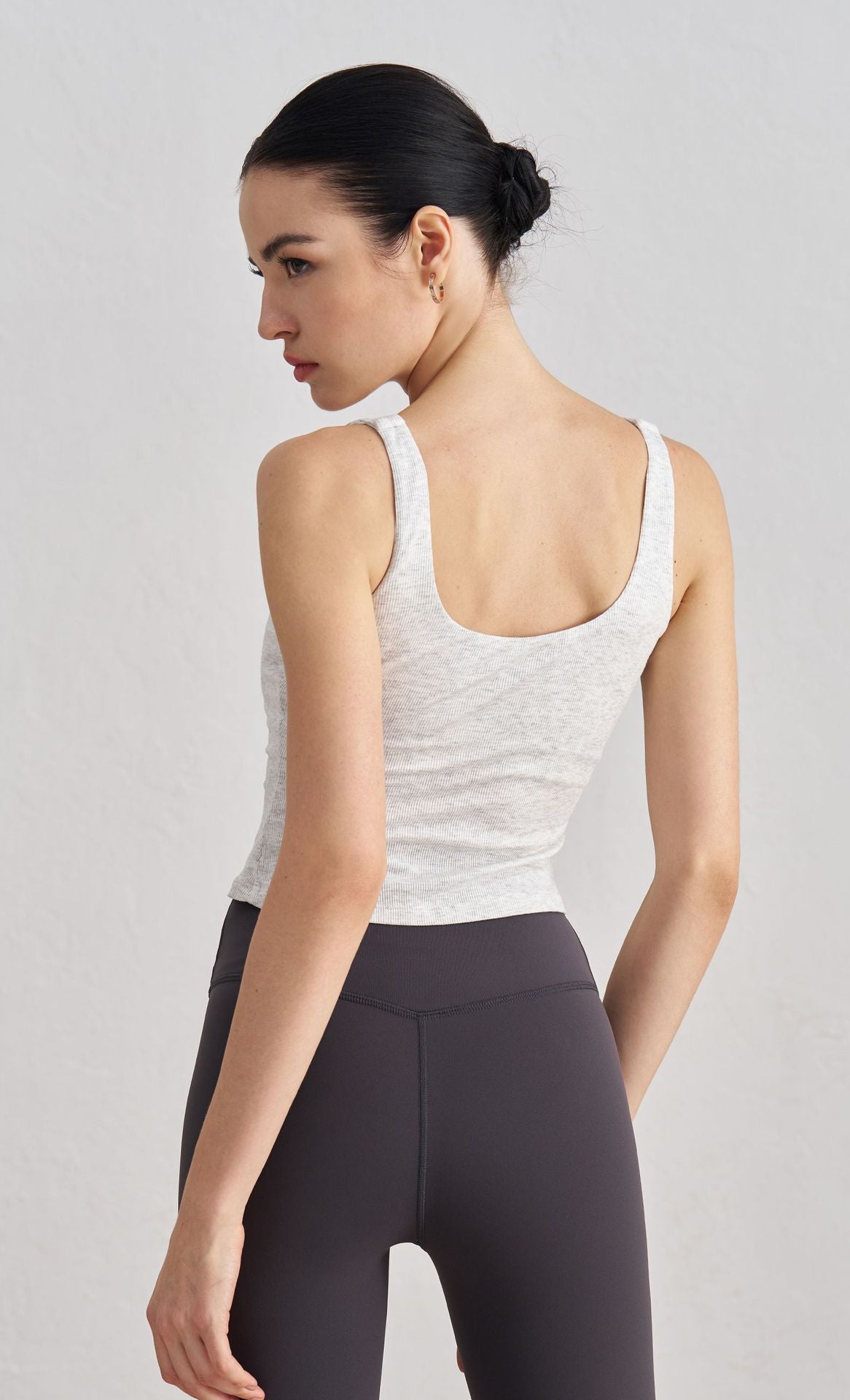 Women Ribbed Yoga Vest Wide Straps Backless Built-in Pads Workout